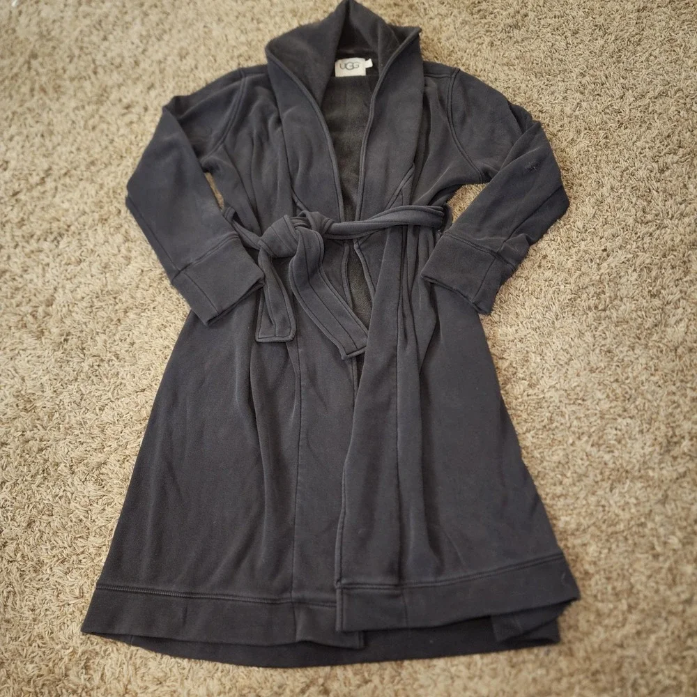 UGG Heather Charcoal Gray Fleece Lined Belted Bathrobe Size Medium Soft Pockets